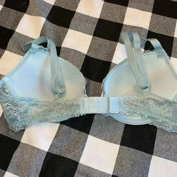 Gap Body Bra size 34A favorite uplift push-up bra - Picture 2 of 4